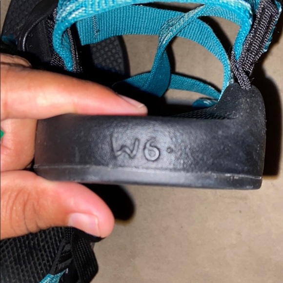 Chacos Size 8 - Picture 11 of 13